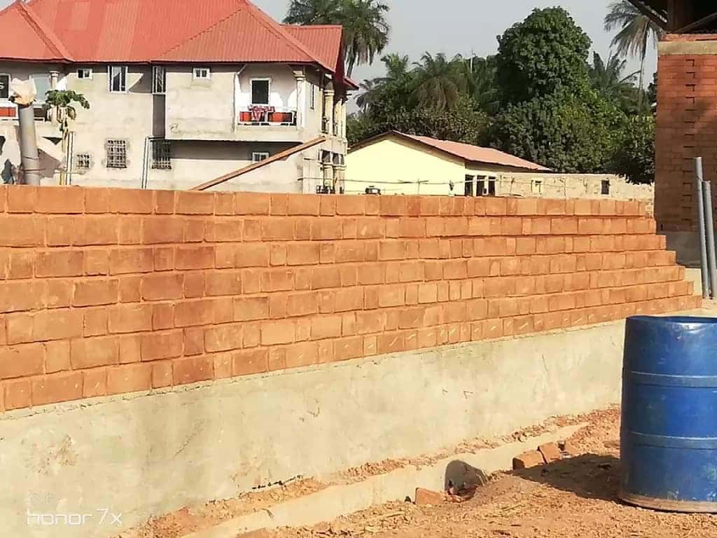 nouveau dispensaire ajk 14