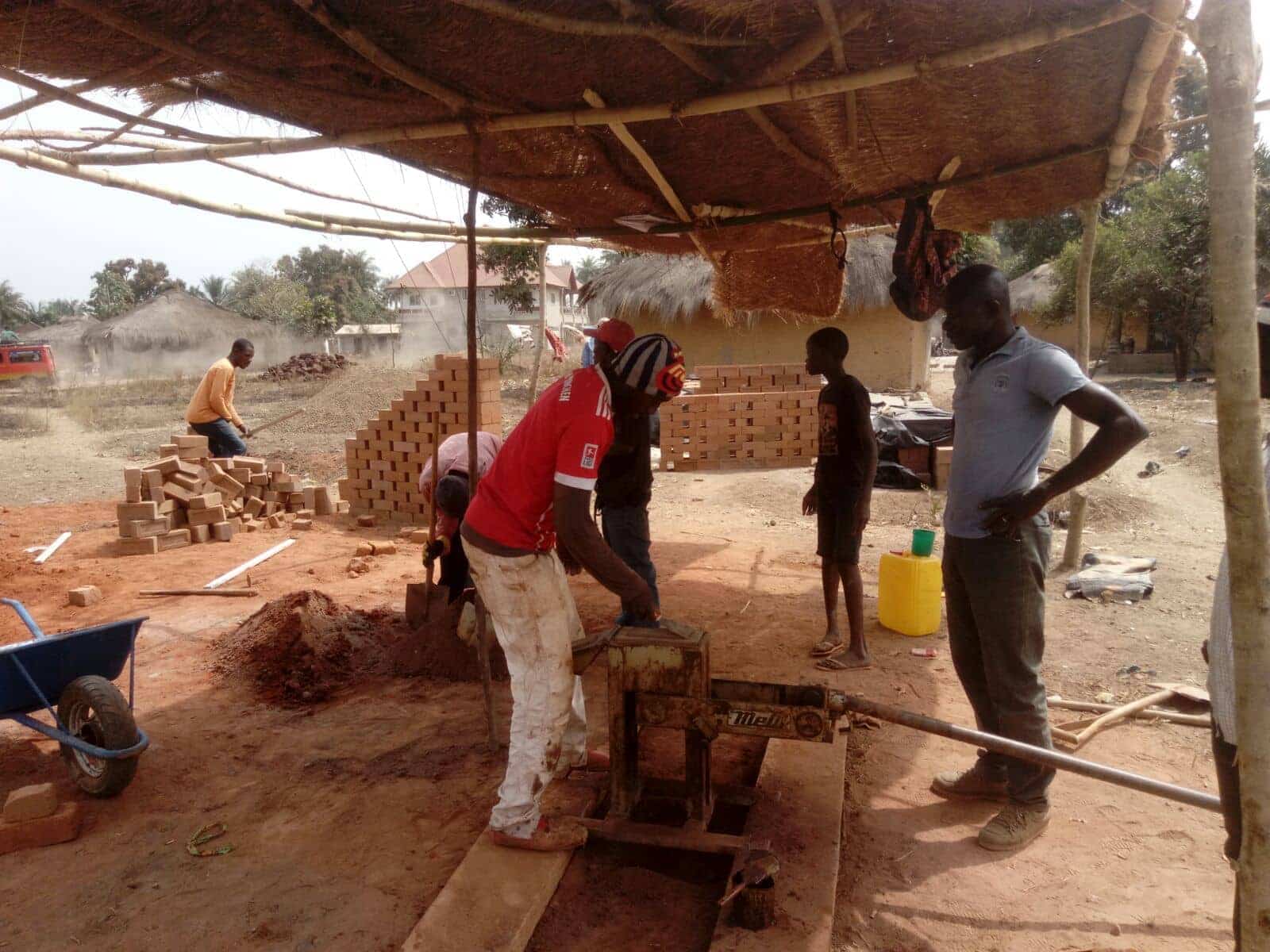 nouveau dispensaire ajk 3